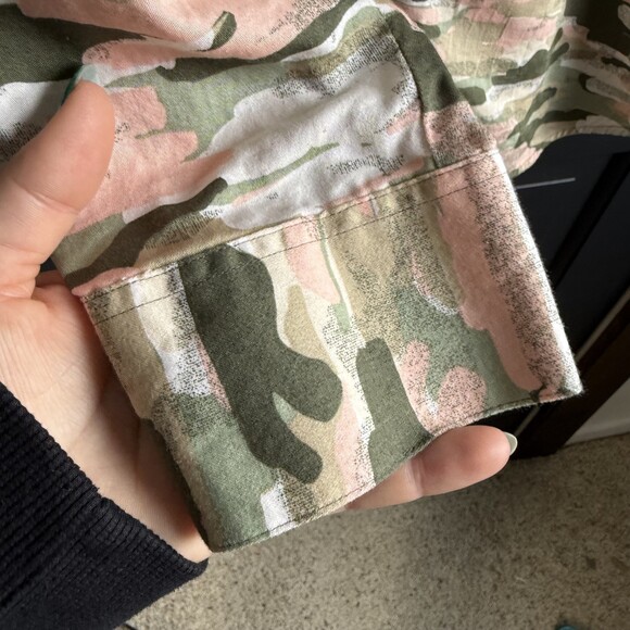 Foxcroft Heritage Non Iron Fitted Button Down Shirt Size 14 Neutral Camo - Picture 10 of 11